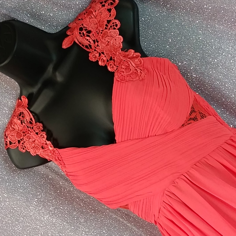 Elegant Coral Lace Wedding Dress